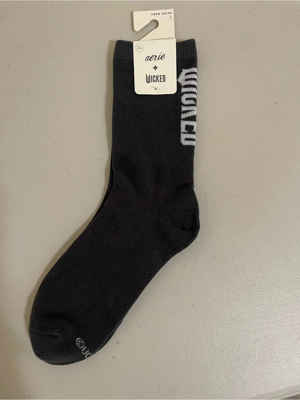 Lot of 5 womens Wicked theme socks Glinda Elphaba brand new